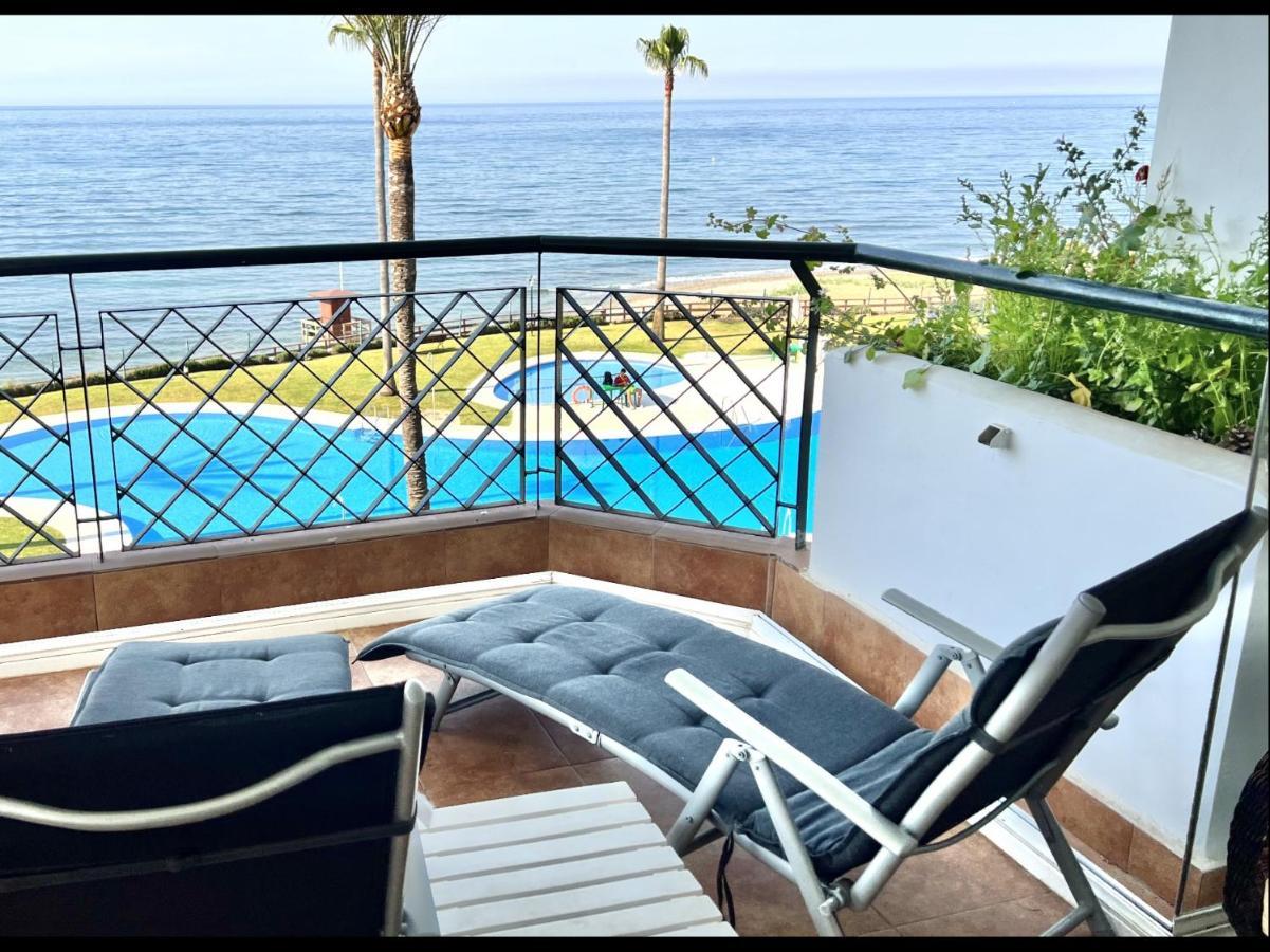 Mi Capricho 170 Beachfront Apartment Sitio de Calahonda Esterno foto