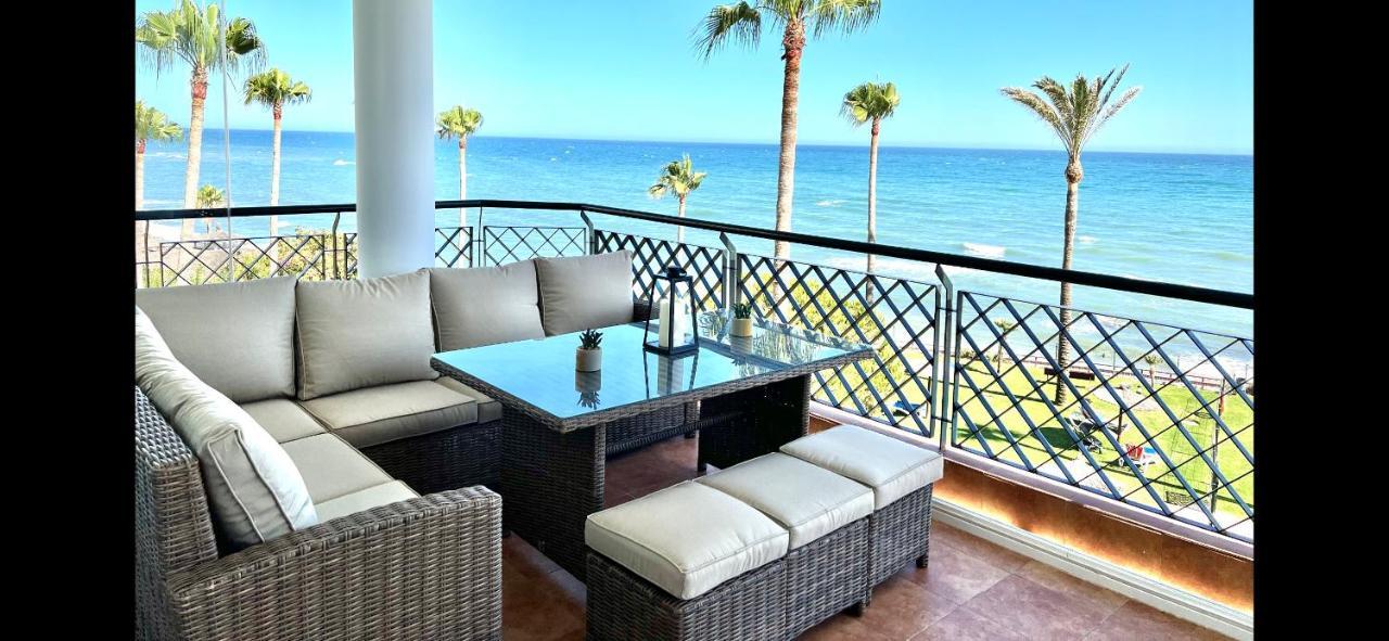 Mi Capricho 170 Beachfront Apartment Sitio de Calahonda Esterno foto