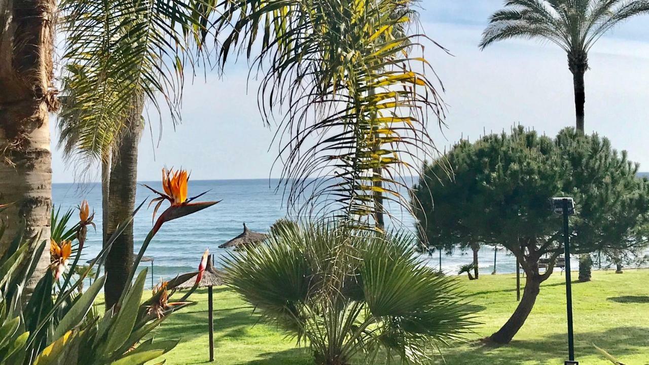 Mi Capricho 170 Beachfront Apartment Sitio de Calahonda Esterno foto